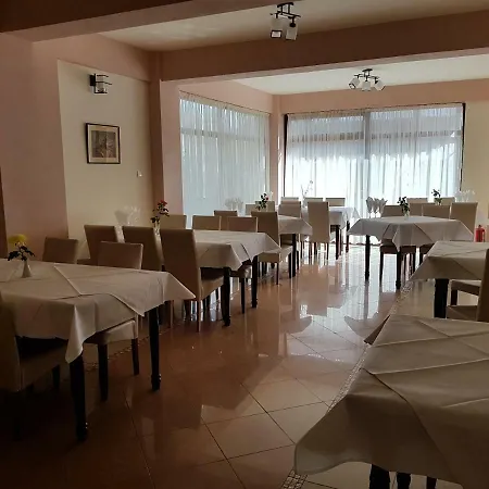 Pensión Vila Orhidee